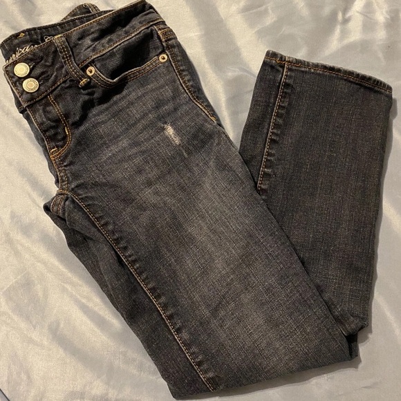American Eagle Outfitters Denim - american eagle Distressed Jeans  capri size 00 artist